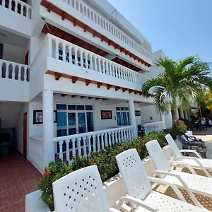  Hotel 3 Banderas Manzanillo Del Mar